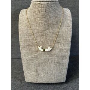 Vintage Necklace with Hand Carved Bird Mother of Pearl And Jade Bead Nakagawa